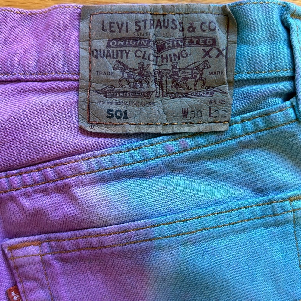 LF Vintage Tye Dye Distressed Denim Shorts - Picture 4 of 10